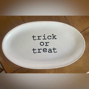 New Joseph A. trick or treat platter. Halloween parties. Fall. Hostess gift.